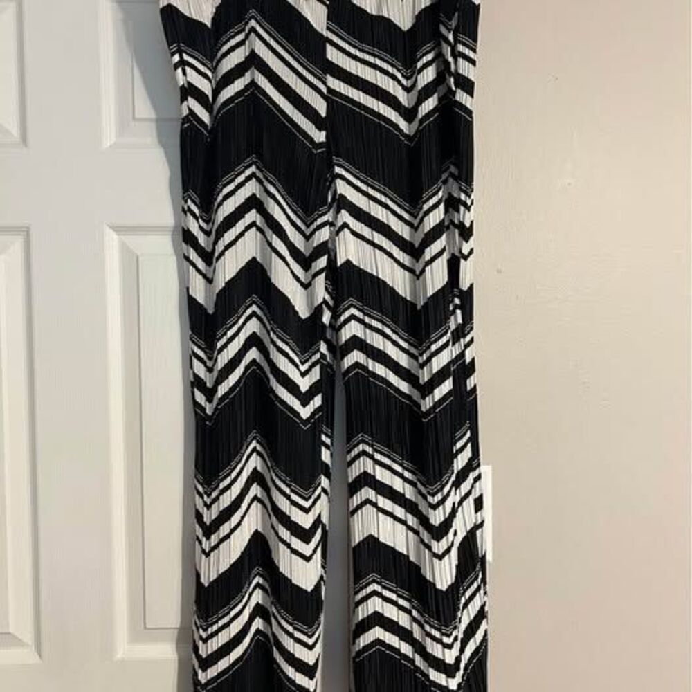 NY Collection XL NWT Black White Chevron Pleated Wide Leg Pants Stretch Waist
